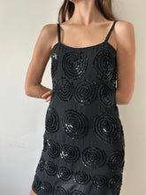 Cargar imagen en el visor de la galería, Vestido bordado
